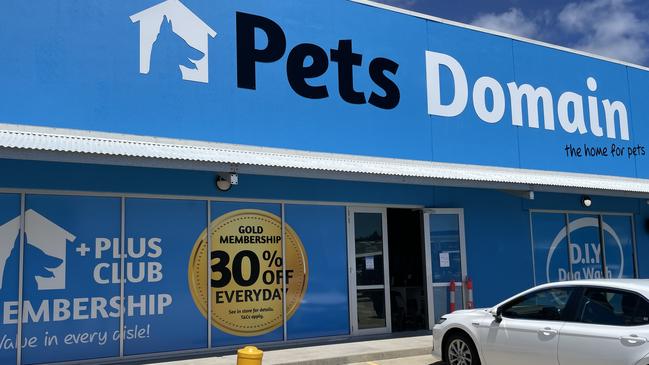 Pets Domain promotes its +Plus Club service which provides up to 30 per cent discounts for customers who pay $50 every six months for its gold tier. Photo: Fergus Gregg