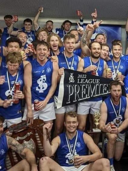 Davey and his Solomontown side celebrate their 2022 flag. Picture: Solomontown Football Club