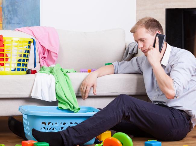 RendezView. Image of man being alone at home with child. (Pic: iStock)