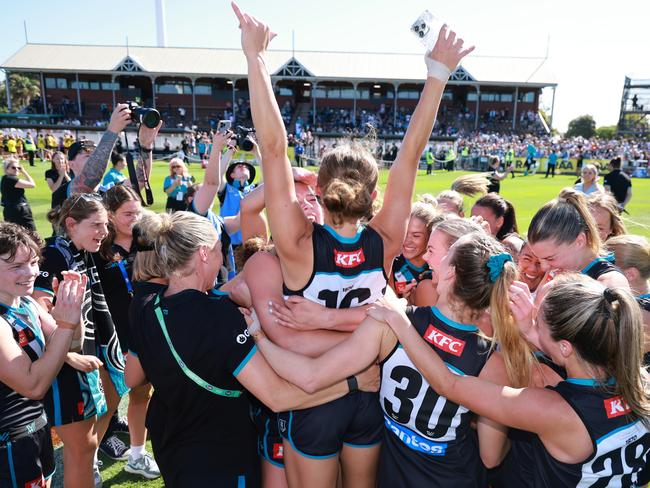 ADELAIDE, AUSTRALIA - NOVEMBER 10: The Power celebrate their win during the 2024 AFLW Second Elimination Final match between the Port Adelaide Power and the Richmond Tigers at Alberton Oval on November 10, 2024 in Adelaide, Australia. (Photo by James Elsby/AFL Photos via Getty Images)