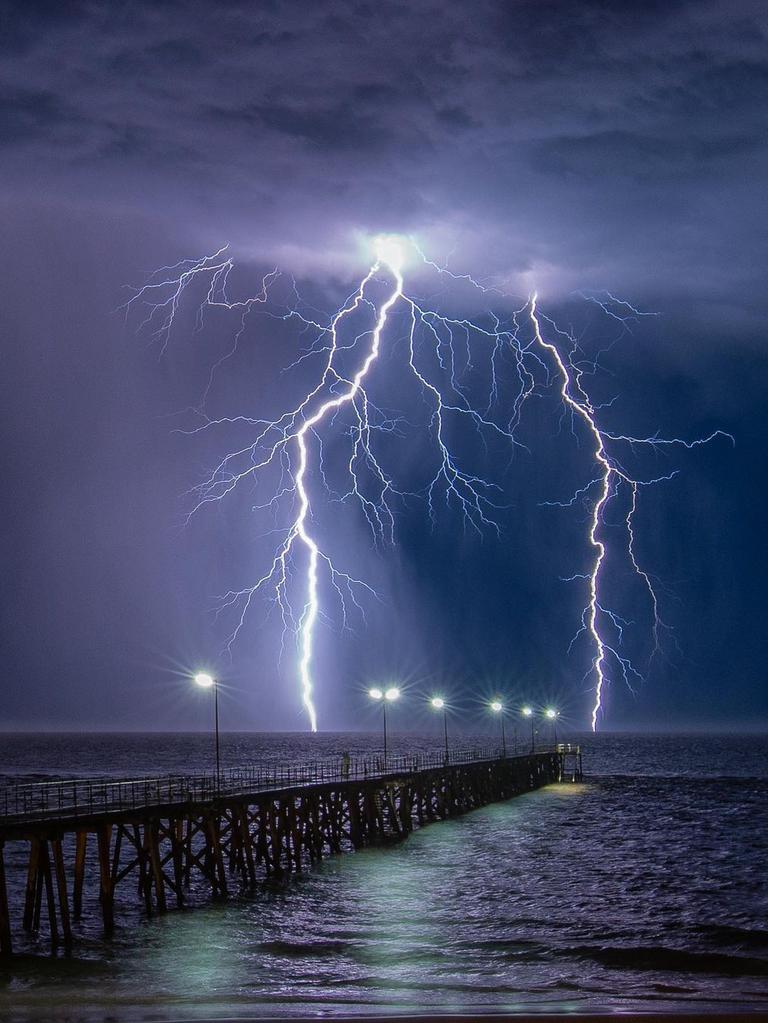 Adelaide storm at Port Noarlunga Jetty. Picture: @_s_h_b_photography / Instagram