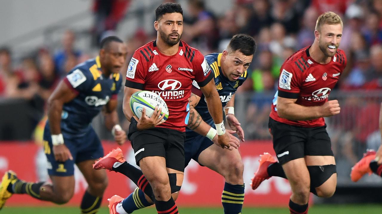 Richie Mo’unga of the Crusaders charges forward at Orangetheory Stadium.