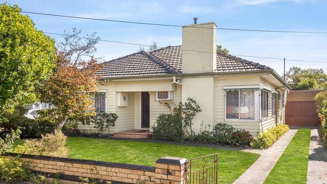 23 Acacia Ave, Oakleigh South sold well above its price hopes.