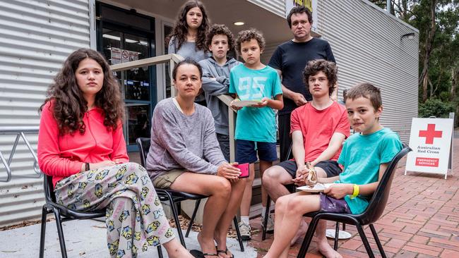 BUNYIP FIRES. Bunyip residents Barb and James Mackay and their children Jayde, 16, Chantelle, 16, Austin, 17, Sean, 11, Dylan, 13 and Zakk, 8 take shelter at the Drouin relief centre. Picture: Jake Nowakowski