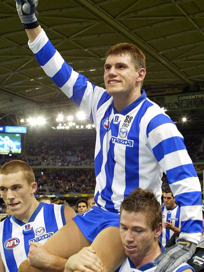 Jason McCartney is chaired from ground after his final match. Picture: Michael Klein