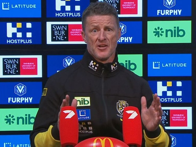 Damien Hardwick speaks after losing to the Saints.