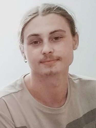 Ben Chisholm from Magnetic Island is described as First Nations, about 170cm tall, of medium build with long light-brown hair.