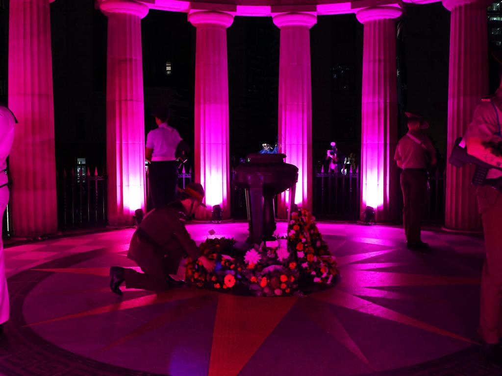 A soldier lays a wreath during the ANZAC Day Dawn Service held in Brisbane. Picture: NCA NewsWire/Tertius Pickard