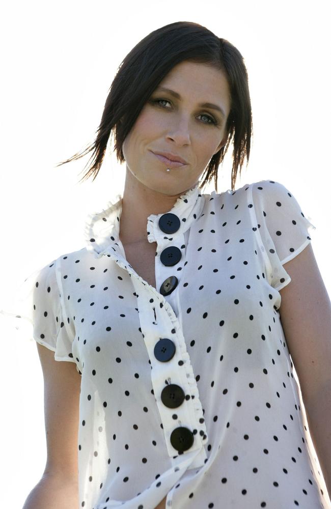 Kasey Chambers had nodules removed from her vocal chords in 2015.