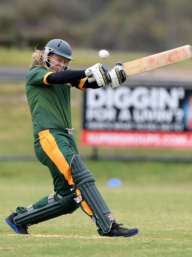 Matthew Whelan batting for Mt Eliza.