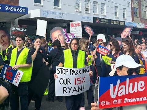 Nurses strike Kogarah. Picture Elizabeth Pike