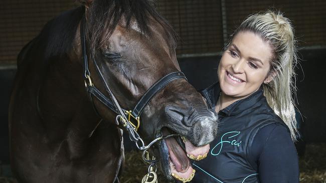 Strapper Alana Pearson Runaway. Picture: Ian Currie