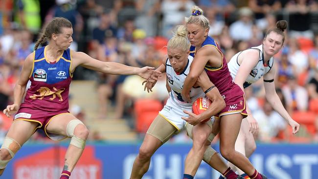 The 2017 AFL Womens Grand Final match between the Brisbane Lions and the Adelaide Crows in March had more viewers than the first episode of this year’s Bachelor. (Pic: Bradley Kanaris)