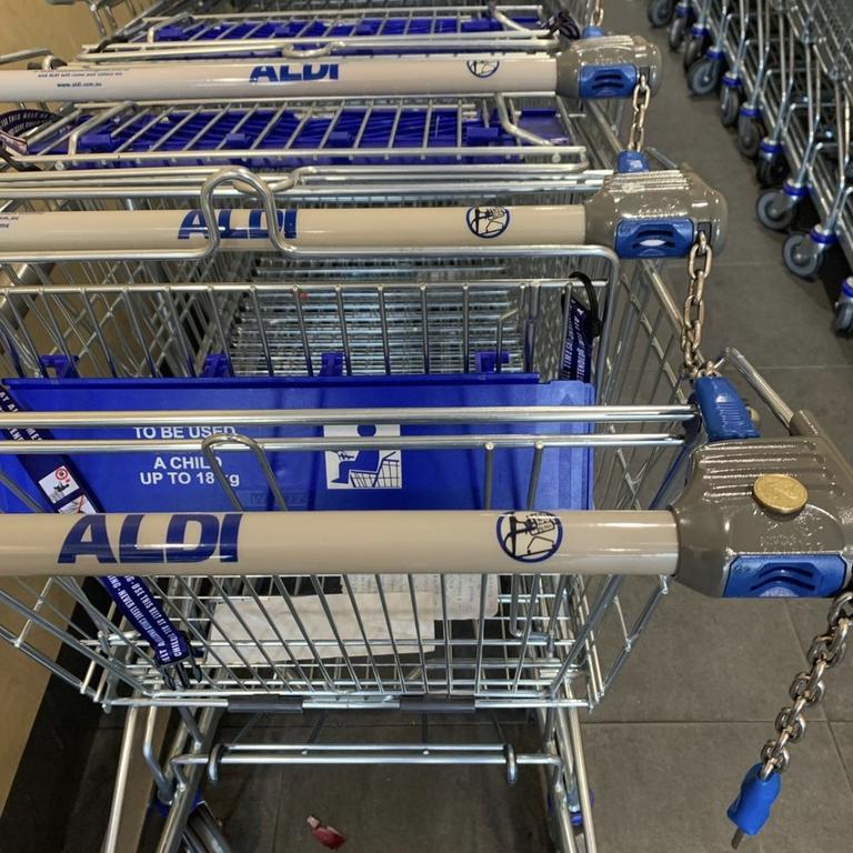 One Aldi shopper has shared how they left a gold coin on a trolley for other customers. Picture: Instagram/Barry Nicolaou