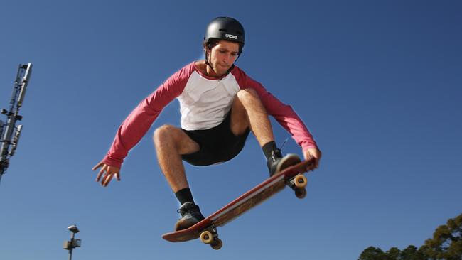 Dan gets the ball rolling on skate park plan at Castle Hill Showground ...