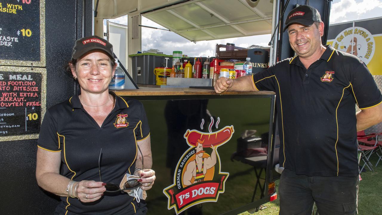 Emma and Jonnie Tomlinson from J's Dogs at the Toowoomba Street Food Festival at Pittsworth. Saturday, January 29, 2022. Picture: Nev Madsen.