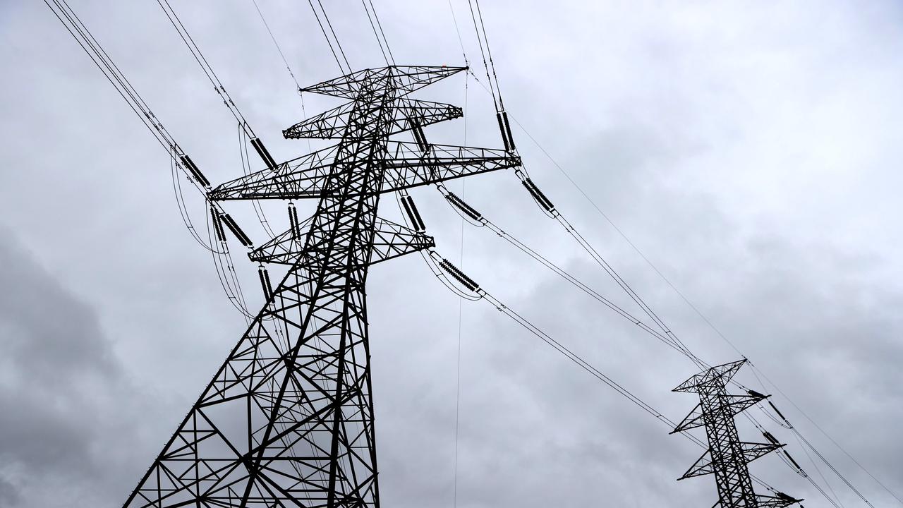 A new report warns that blackouts could occur later this decade if the gap between renewable power and coal closures isn’t plugged. Picture: NCA NewsWire / Kelly Barnes