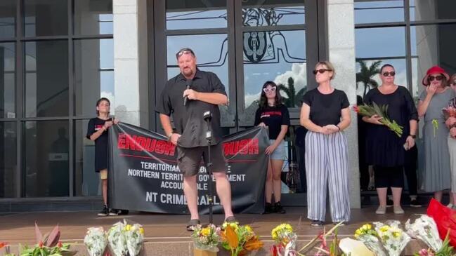 Father of bottle shop stabbing victim Declan Laverty gives emotional speech at NT Crime Rally