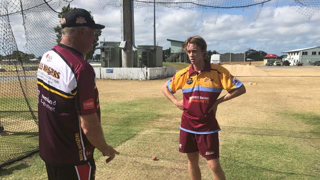 Campbell Jarvis gets advice from Aust and Queensland pace bowling great Carl Rackemann