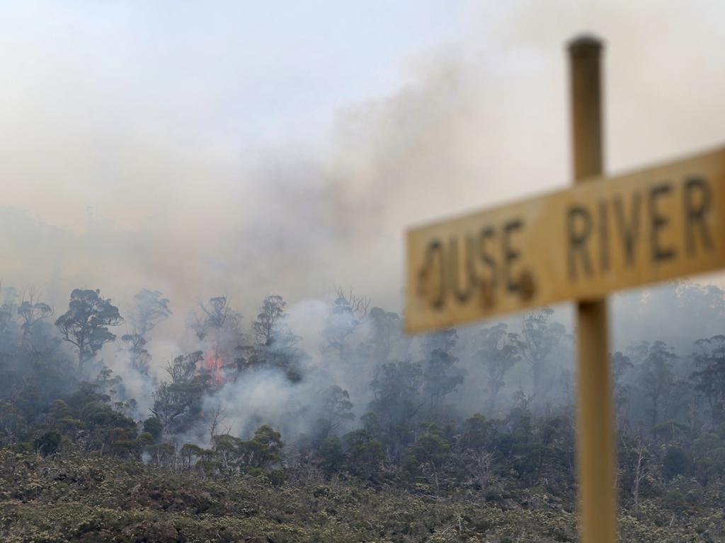 Back burning and fuel reduction burns around Great Lake. Picture: PATRICK GEE