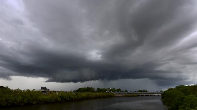 A storm is seen approaching Townsville CBD from behind the Townsville Bulletin building. PICTURE: MATT TAYLOR.