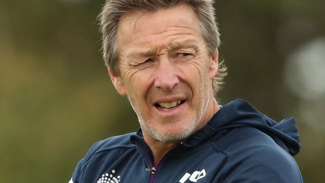 <a capiid="9249a69084bbee93a1820537074eb66e" class="capi-video">McCullough to play like Smith</a>                     MELBOURNE, AUSTRALIA — MAY 03: Craig Bellamy, coach of the Storm looks on during a Melbourne Storm NRL training session at Gosch's Paddock on May 3, 2018 in Melbourne, Australia. (Photo by Scott Barbour/Getty Images)