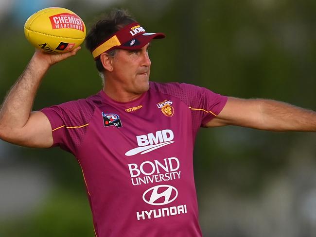 BRISBANE, AUSTRALIA - NOVEMBER 15: Brisbane Lions coach Craig Starcevich is seen during a Brisbane Lions AFLW training session at the Springfield Central Sports Complex on November 15, 2022 in Brisbane, Australia. (Photo by Albert Perez/Getty Images)