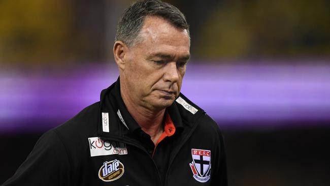 Coach of the Saints Alan Richardson is seen during the Round 15 AFL match between the St Kilda Saints and the Richmond Tigers at Marvel Stadium in Melbourne, Sunday, June 30, 2019. (AAP Image/Julian Smith) NO ARCHIVING, EDITORIAL USE ONLY