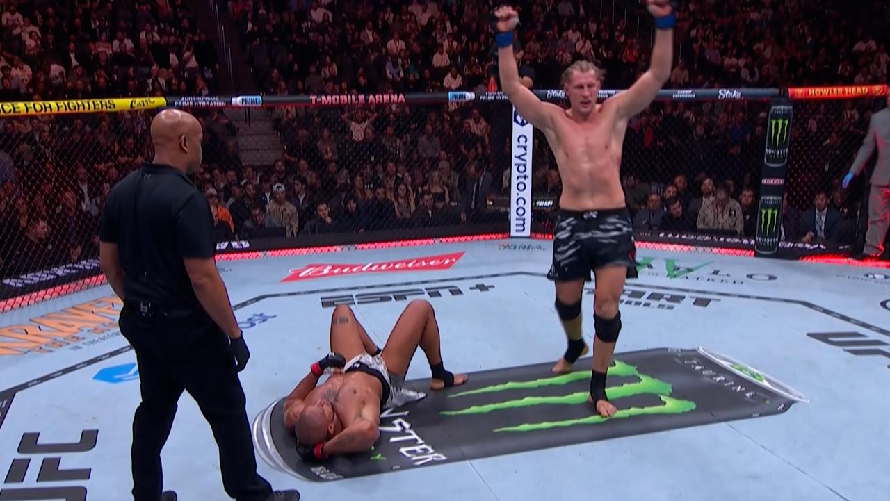Ciryl Gane lay on the canvas, while Volkov celebrated what he thought was a victory.