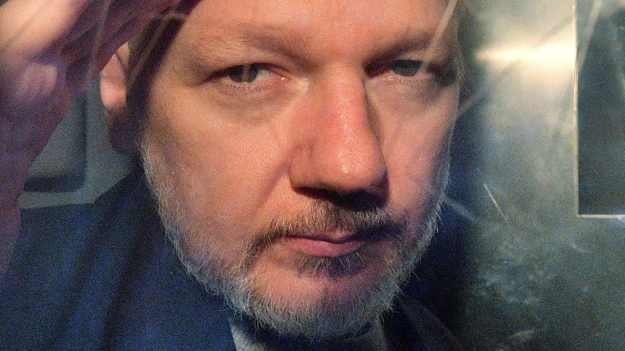 Julian Assange: Doctors Warn WikiLeaks Founder Could Die In Jail ...