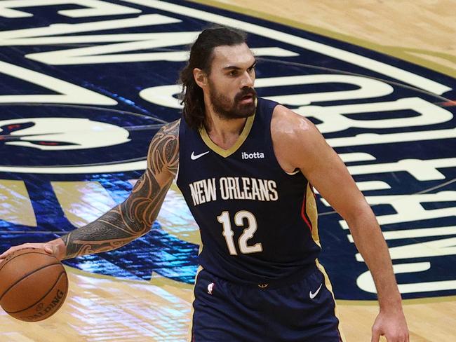 Steven Adams went big against his former team but suffered a one-point loss.