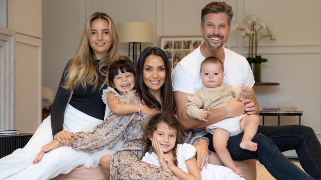 Sam Wood with his wife Snezana Markoski (centre) and their kids Eve, Willow, Charlie and Harper. Picture: Jason Edwards