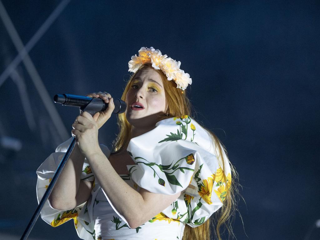 Friday nights headline act Vera Blue performs at the Toowoomba Carnival of Flowers Festival of Food and Wine. Friday, September 9, 2022. Picture: Nev Madsen.