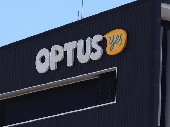 Aussie law firm files action against Optus