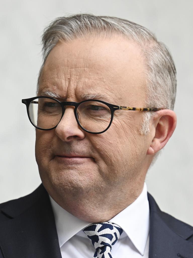 Prime Minister Anthony Albanese promised to introduce a bill to ban kids from social media this year. Picture: NewsWire/Martin Ollman