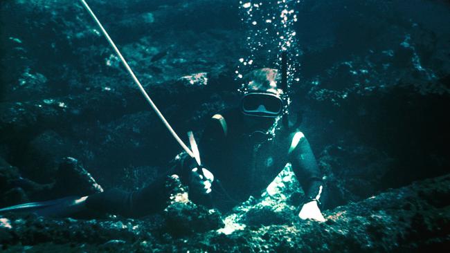 Eric Christiansen diving on the wreck of the Trial, 1969. Picture: WA Museum