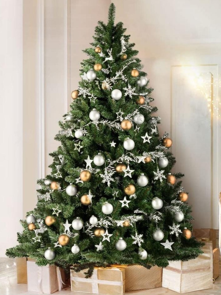 Jingle Jolly’s 1.8M Christmas Tree. Picture: Amazon Australia.