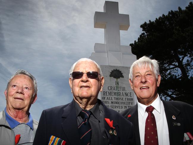 (L-R) Frank Morris, Bruce Myers and Kevin Knight after the Remembrance Day service at Penguin