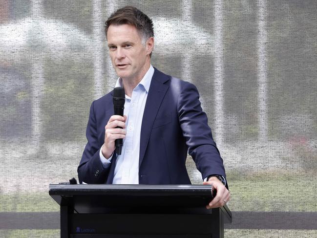 Chris Minns speaks at the Steps for Forgiveness event, The Botanical Gardens, Sydney. Picture: Damian Shaw