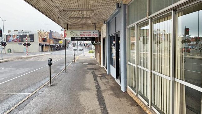 A shop on Russell St in the Toowoomba CBD is now for lease through Queensland Hot Property.