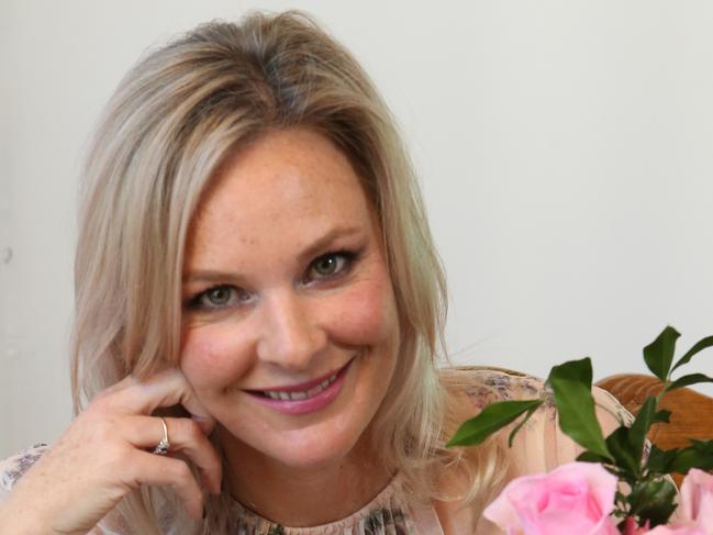 Makeup artist Amanda Ramsay at her home studio in Currumbin working on Bronwyn Labagnara. Picture Glenn Hampson