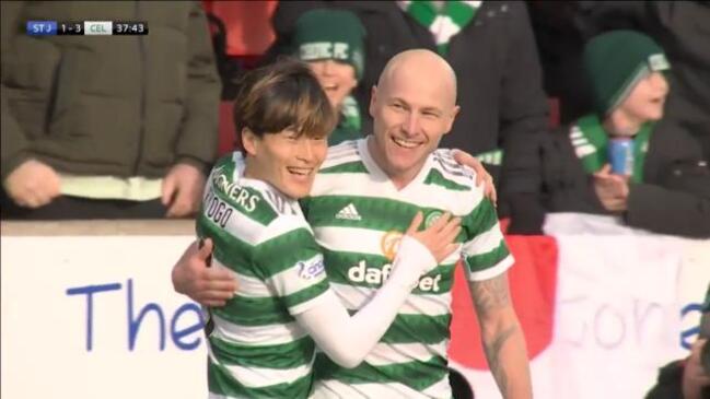 More Mooy magic as Celtic win again!