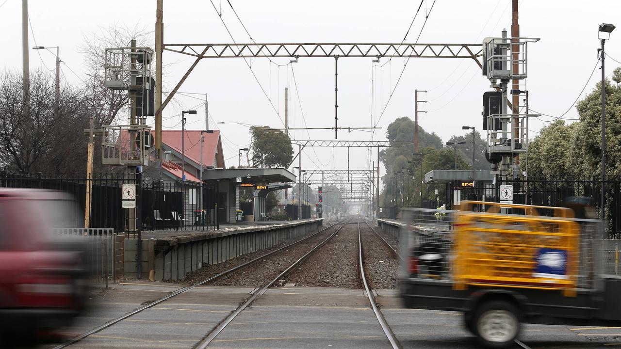 Level Crossing Removal Preston And Bell To Get New Stations Four Crossings To Go Herald Sun