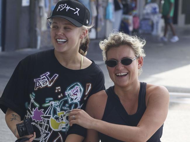 **DT Exclusive**one time use**No News.com**No Aus**Fees Apply**Must Cedit Media Mode**MEDIA MODE// EXC// JoJo Siwa and her Aussie girlfriend, Kath Ebbs, have a serious case of the giggles as they spend the morning in Bondi. Picture: Media Mode