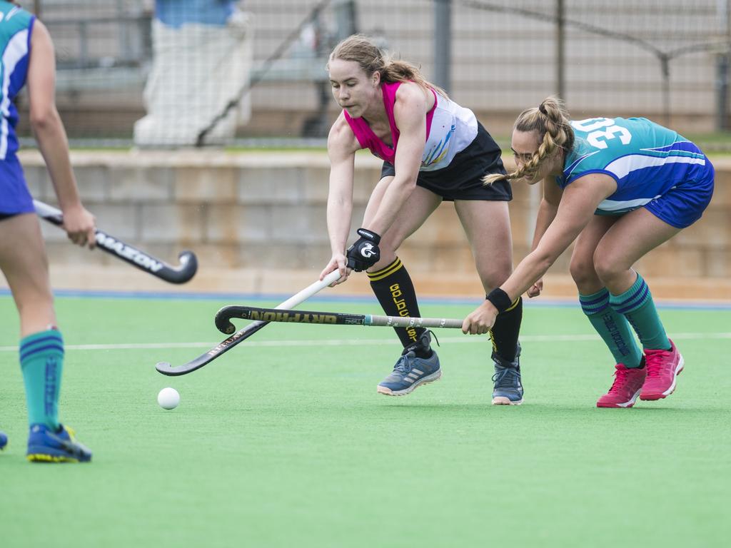 Natarlia Smith (left) of Gold Coast and Jade Reid of Tweed in Hockey Queensland Championships at Clyde Park, Sunday, May 2, 2021. Picture: Kevin Farmer
