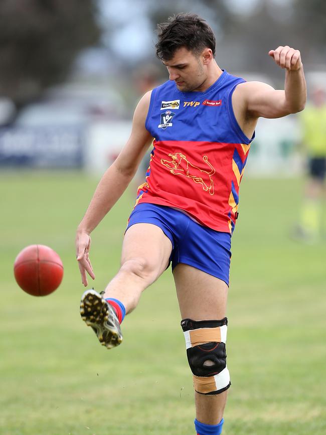 Brandyn Grenfell kicked 15 goals on his way to 100 for the season for Marong. Picture Yuri Kouzmin