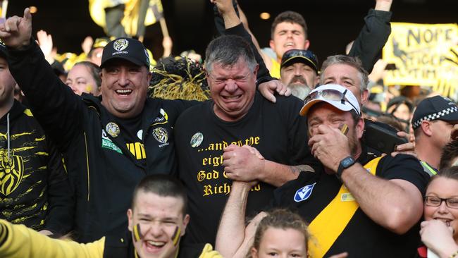 Richmond fans crying after the siren. Picture: Alex Coppel