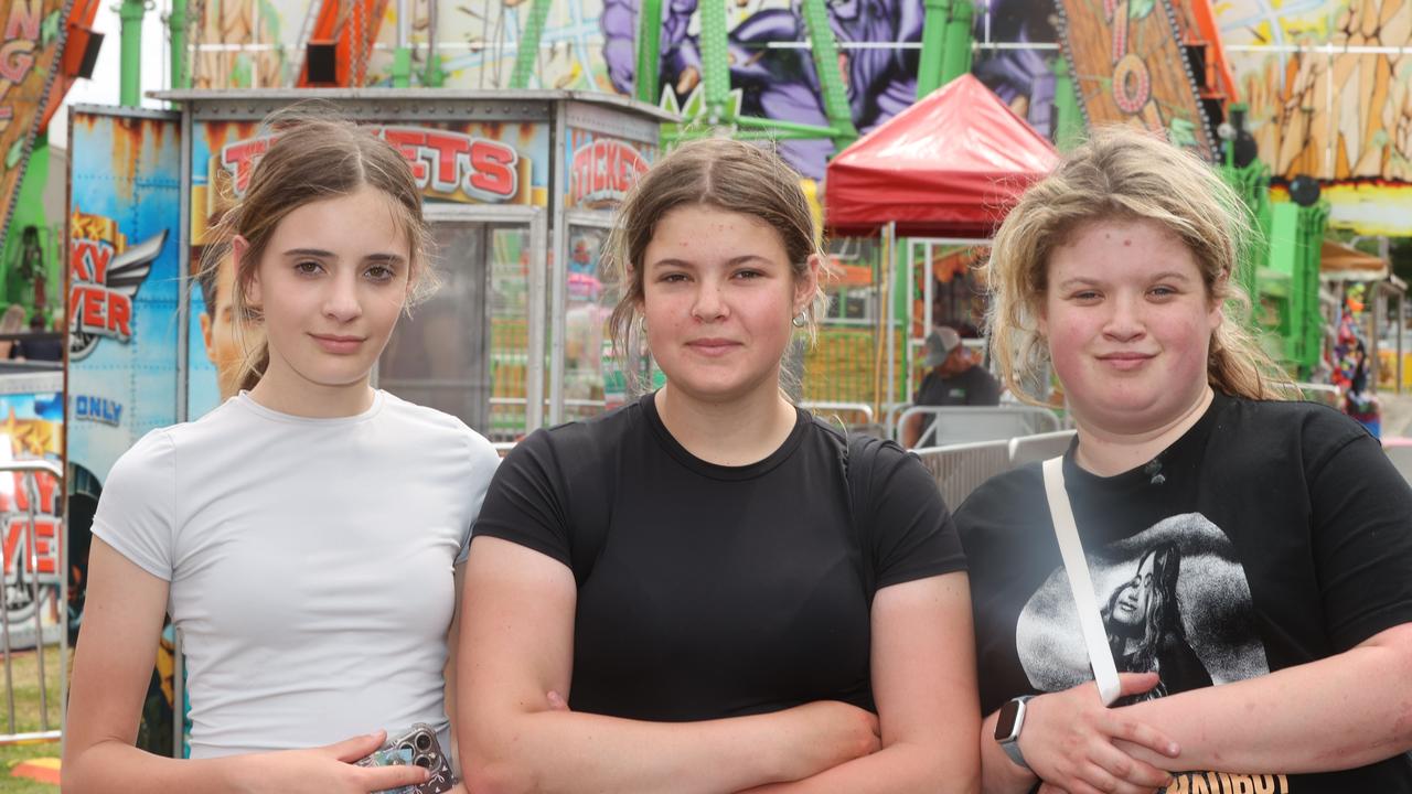 Mila Hughes Elsie Kellas and Piper Kellas from St Leonards at the Geelong Show. Picture: Alison Wynd