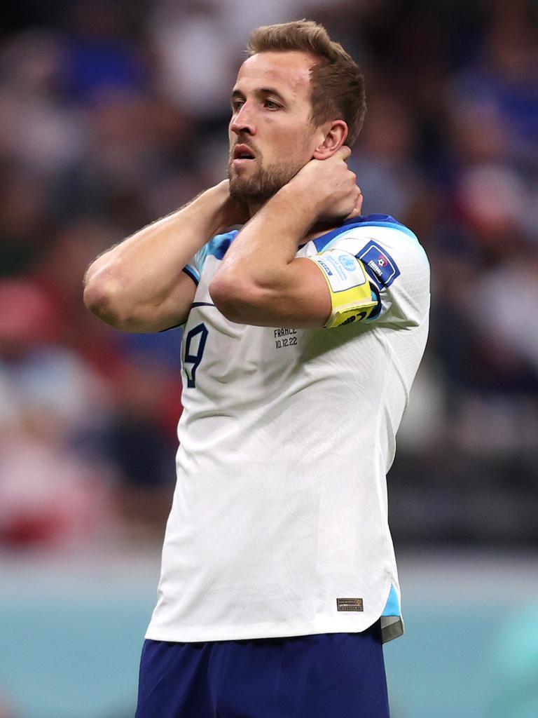 Kane's Miss Will be Another Ghost to Haunt England - The New York Times