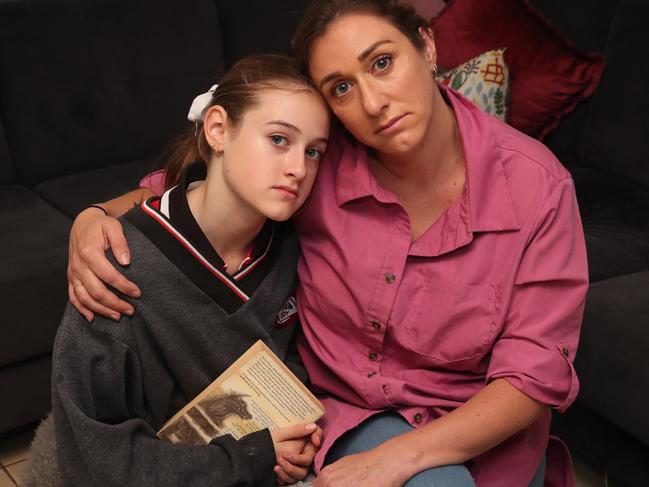 Emily Wright and her daughter Dotti, 13. Picture: Glenn Hampson.